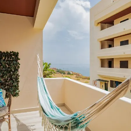 Wow Flat, 200m To Sea & 10 Min To Downtown Apartment