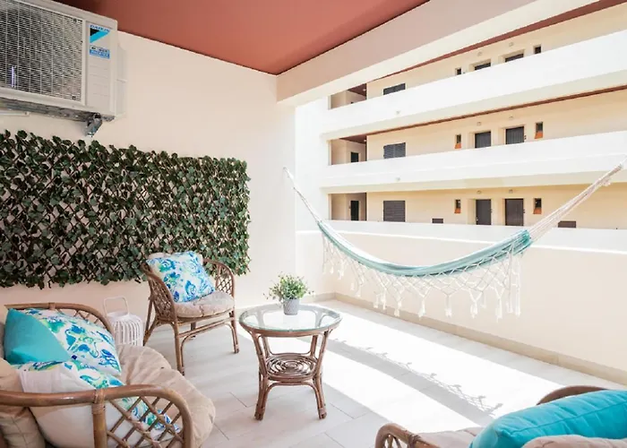 Wow Flat, 200m To Sea & 10 Min To Downtown