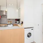 Wow Flat, 200m To Sea & 10 Min To Downtown Lagos