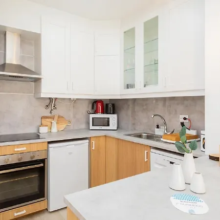 Wow Flat, 200m To Sea & 10 Min To Downtown Apartment Lagos